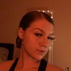 Meet your Posher, Kat